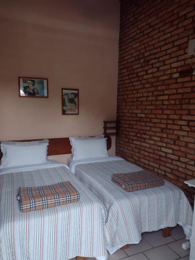 Marujo 3*